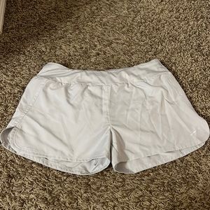 Women’s athletic Nike shorts, size Large- run a little small
